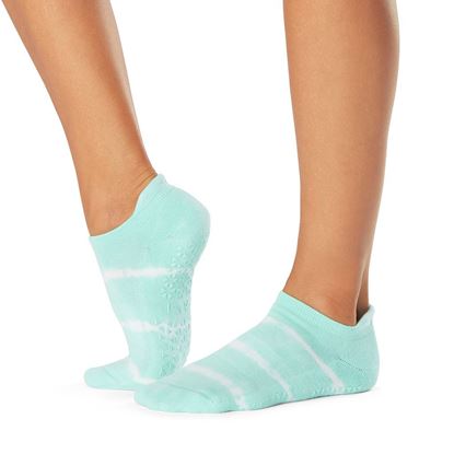Savvy - Grip Socks in Teal Pastel Wave Stripe